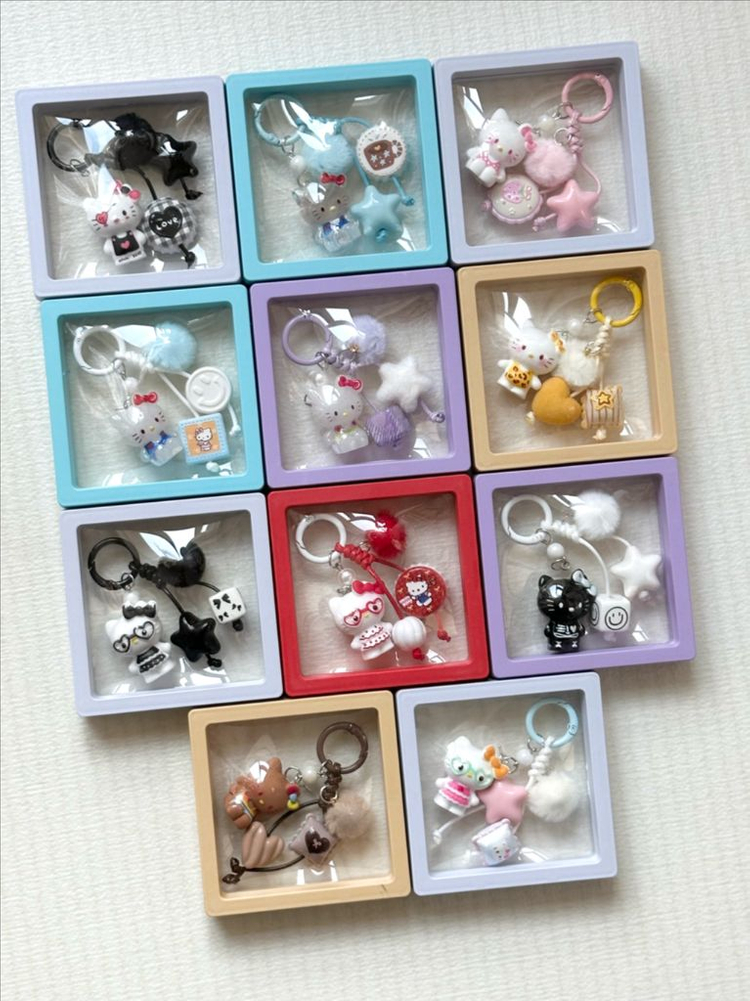 핸드메이드 헬로키티 피규어 키링 이미지