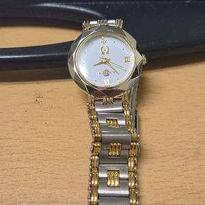 육군참모총장 시계 이미지