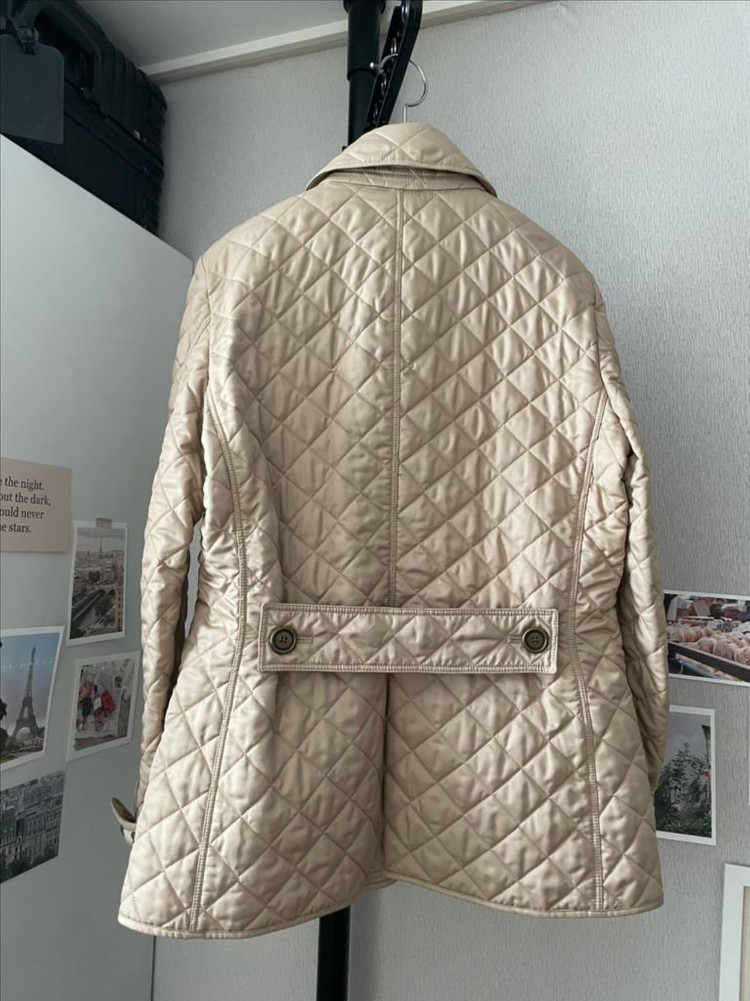 정품 버버리 퀼팅 자켓 베이지컬러 사이즈S--1