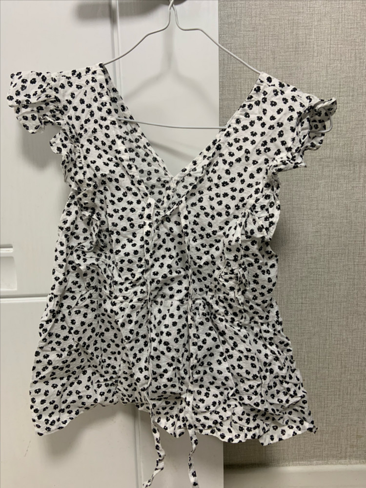 !!새상품!! 미네뜨 블라우스--4