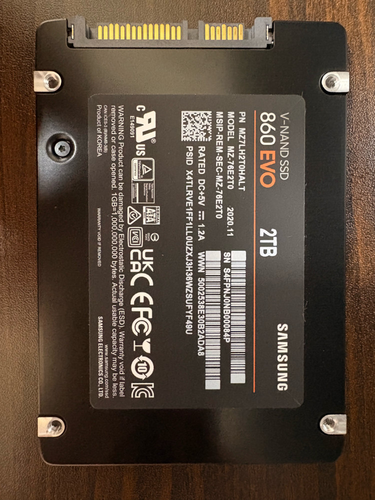 Samsung SSD 860 EVO 2TB + 외장하드 케이스 세트--1