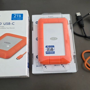 [S급/사용4시간] 라씨(LaCie) 2TB 외장하드 판매합니다 이미지