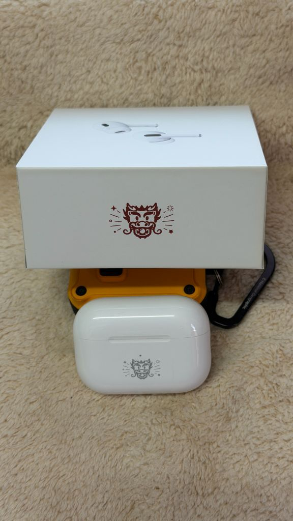 에어팟 프로 2세대 C타입 애플스토어 한정판 이미지