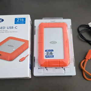 [S급/사용3시간] 라씨(LaCie) 2TB 외장하드 판매합니다 이미지