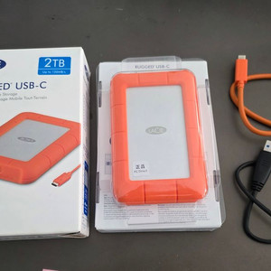 [S급/사용5시간] 라씨(LaCie) 2TB 외장하드 판매합니다 이미지