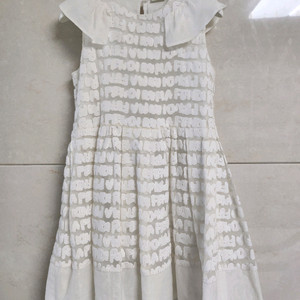 정품 펜디 키즈 원피스 8y