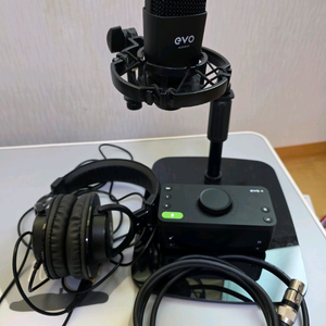 Audient EVO 4 오디오 인터페이스 풀세트 홈레코딩 패키지 SRB