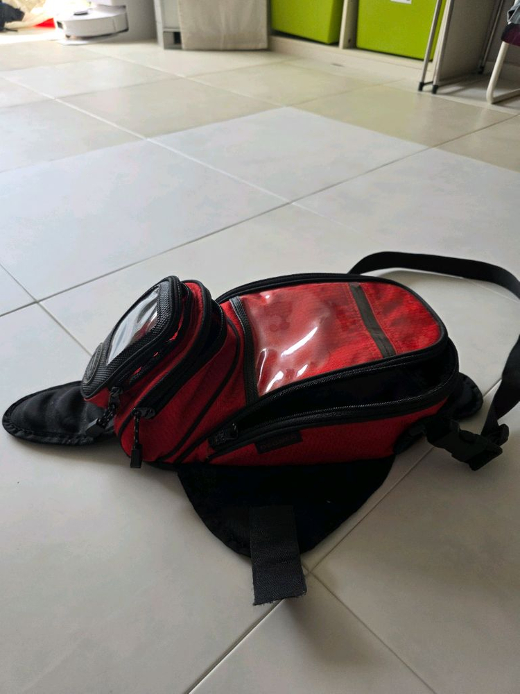 오토바이용 슬링백(탱크백) 이미지