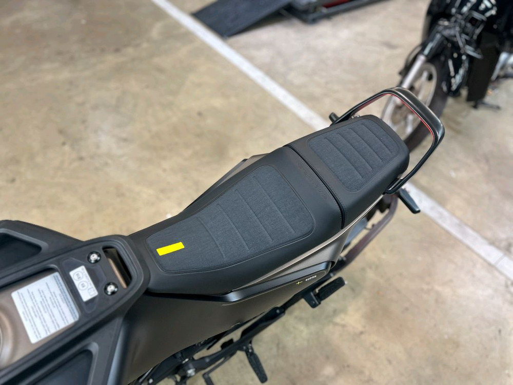 스바르트필렌125 22년 5천KM 무사고차량--8