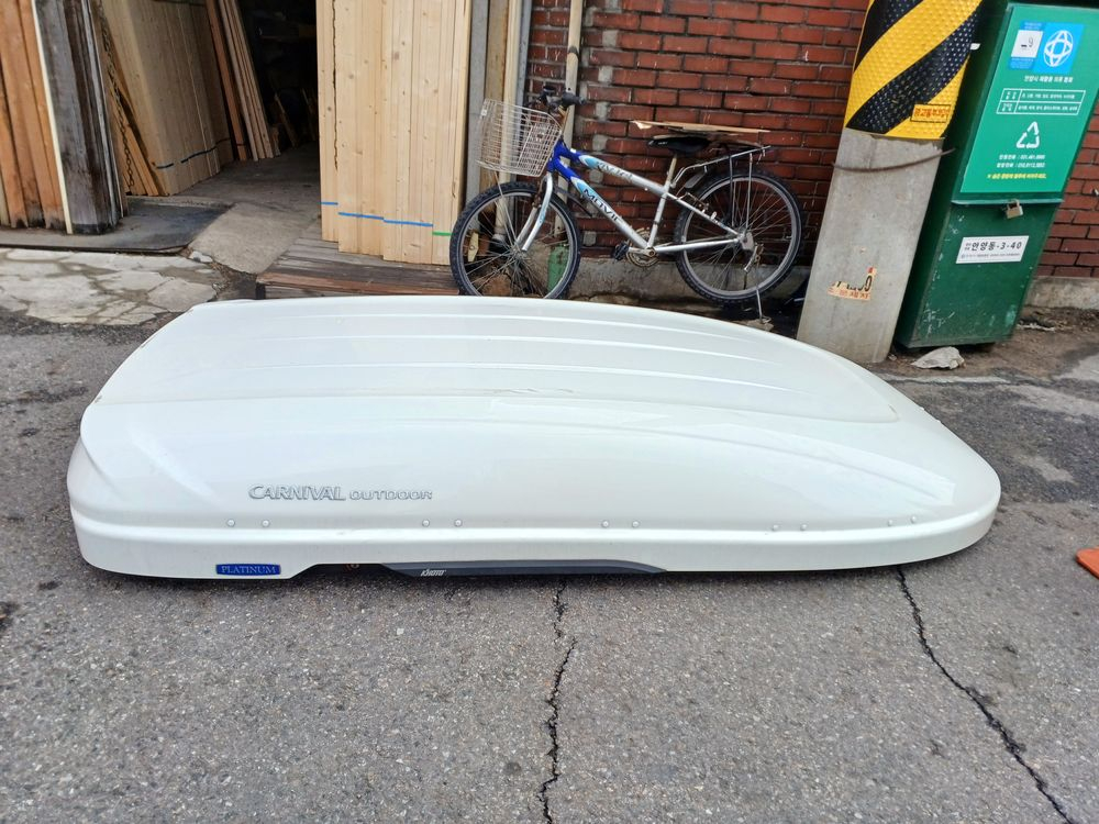 올뉴카니발 코토 일체형루프박스 화이트 중고 3대분 이미지