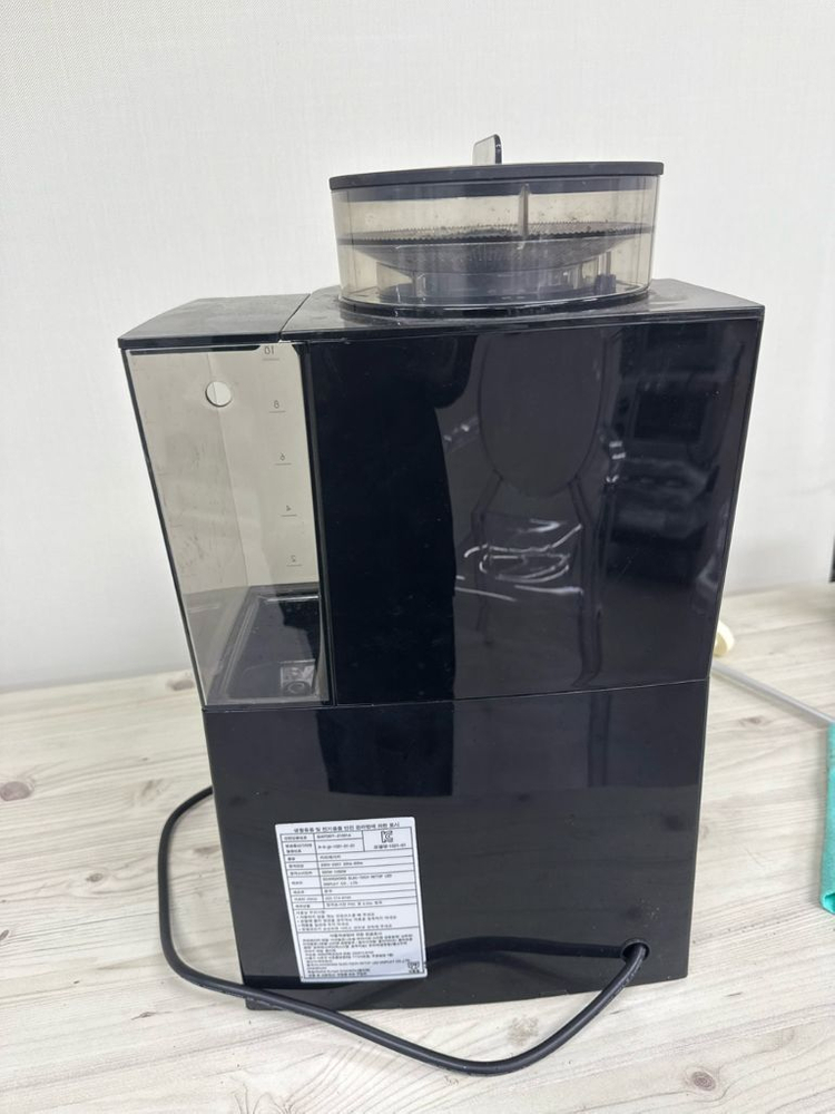 [가전] 밀리타, 전자동 그라인더 커피 메이커, 아로마 프레쉬 (1021-01) 이미지