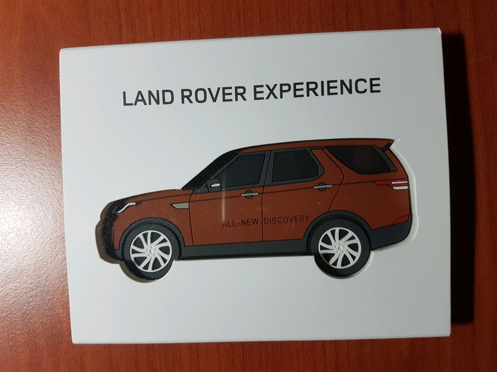 차량용 고속 무선 충전거치대(아이언맨, 크랩슨, 스마텍), 차량용품(충전기, 거치대, 방향제, 무선 청소기) 판매( 이미지