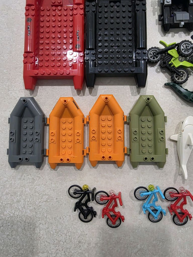 레고 큰보트/작은보트/상어/악어/오토바이/자전거 판매 이미지