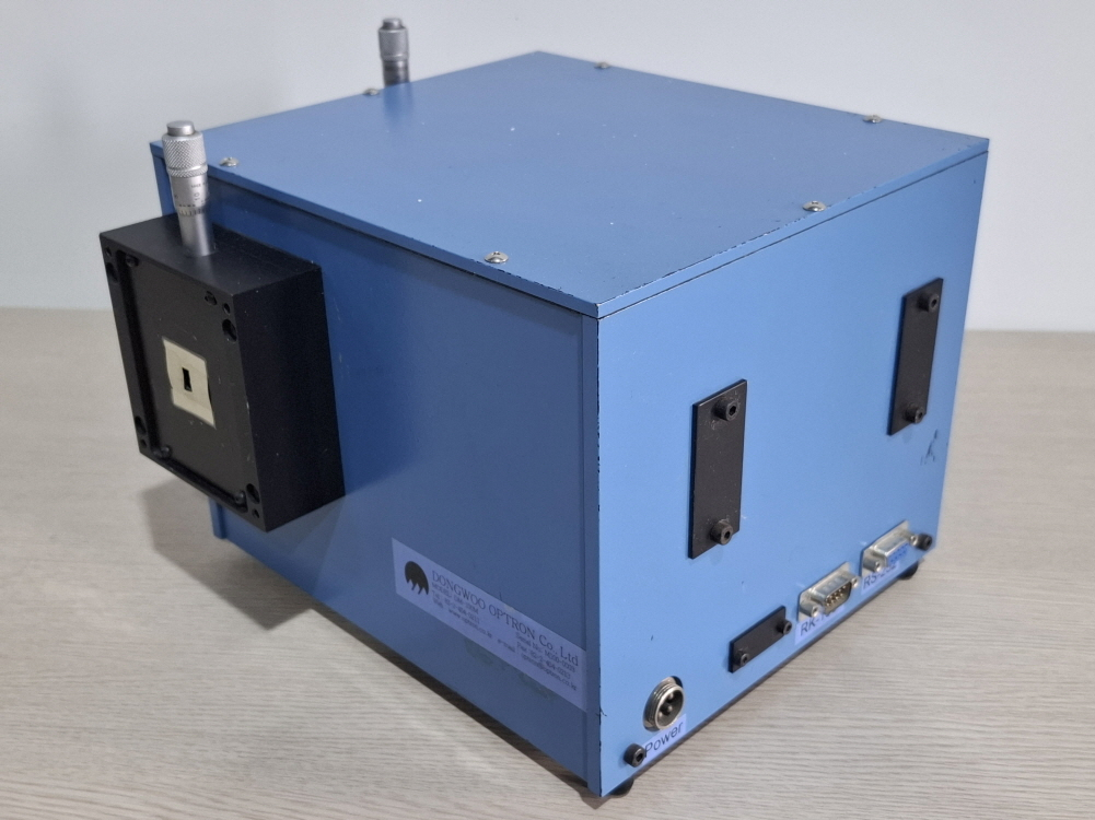 Dongwoo Optron DM-100M Monochromator 광원모듈 분광기 이미지