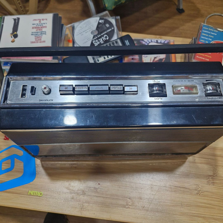 그룬딕 포터블 TK2200빈티지 릴데크 이미지