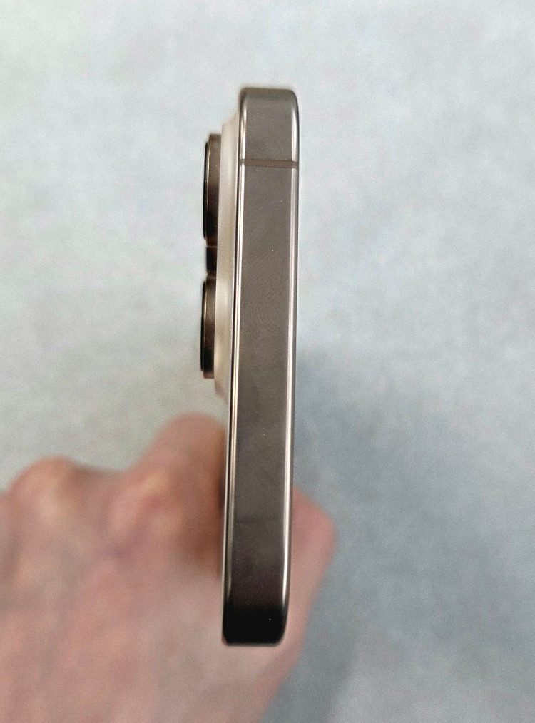 아이폰16 프로 맥스 256G 공기계 판매 합니다.--4