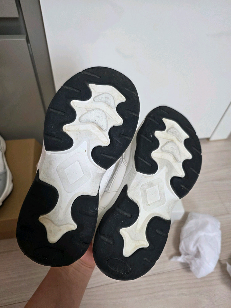 운동화190)휠라키즈 돌핀운동화 190+닥스키즈 운동화190 일괄--3