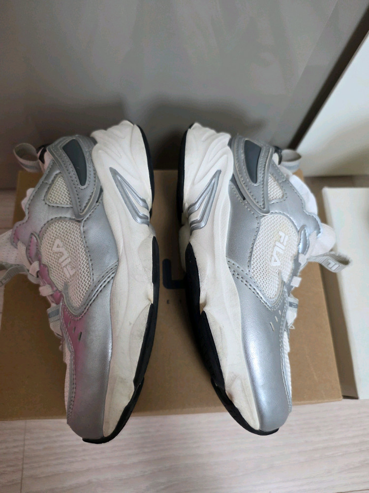 운동화190)휠라키즈 돌핀운동화 190+닥스키즈 운동화190 일괄--6