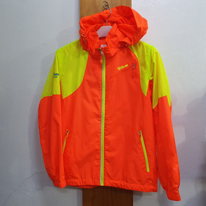 윌슨 테니스 레인자켓 이미지