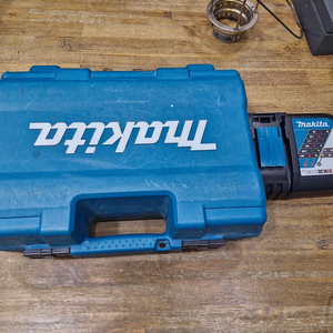 마끼다 DHP 453충전식 드릴 세트 이미지