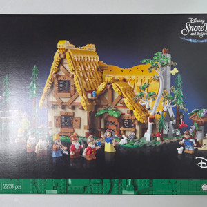 레고 75331 레이저크레스트 10305 사자기사의성 10365 블랙펄 43242 백설공주 10332 중세마을광장