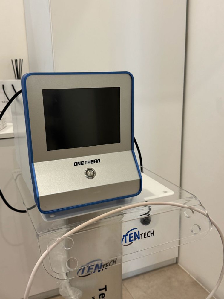 레이저 피부미용기기 이미지