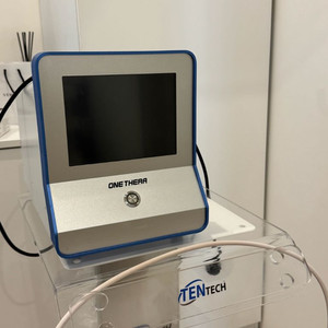 레이저 피부미용기기 이미지