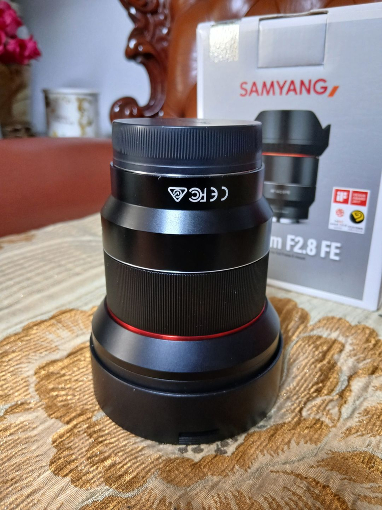 삼양 14mm F2.8 FE 렌즈 이미지