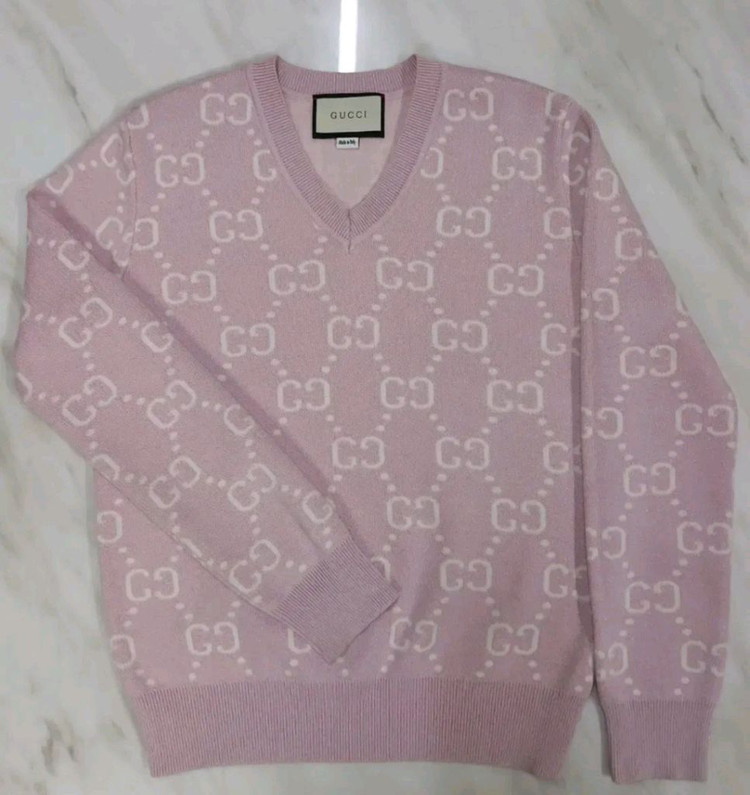 구찌 GG 패턴 여성 남성 브이넥 니트 스웨터 S 사이즈--1