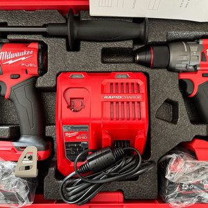 밀워키 18V 드릴 임팩 콤보세트 새상품 52만원 이미지