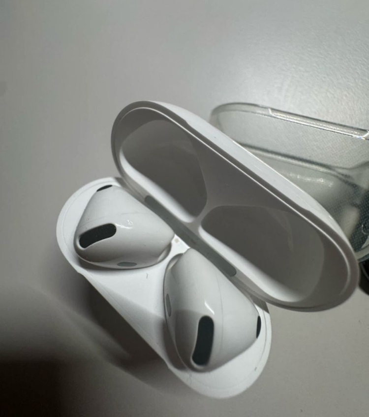 에어팟4세대 노이즈캔슬링 풀박스--1