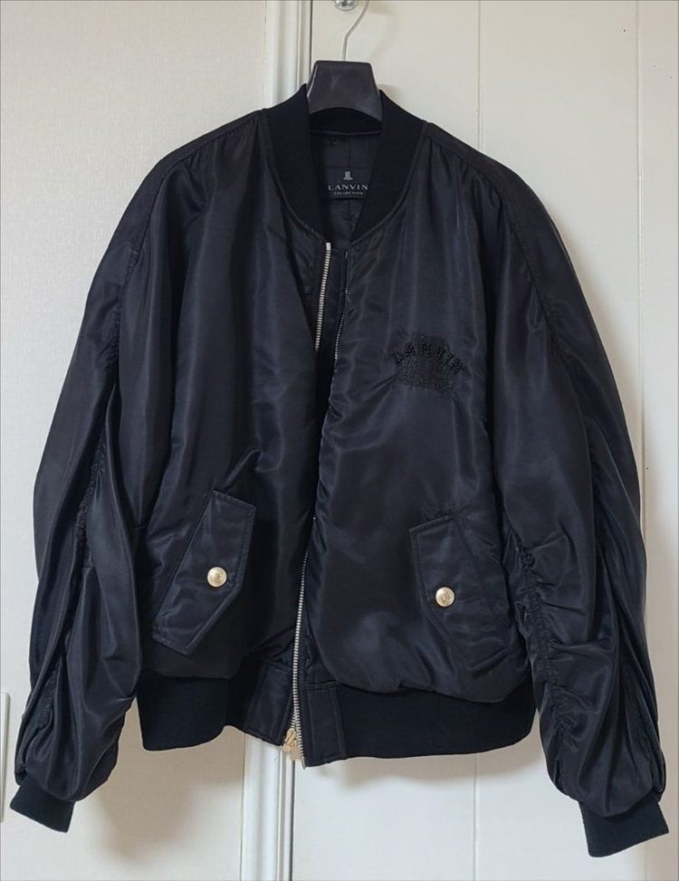 (할인)랑방 비딩 로고 패딩 점퍼--2