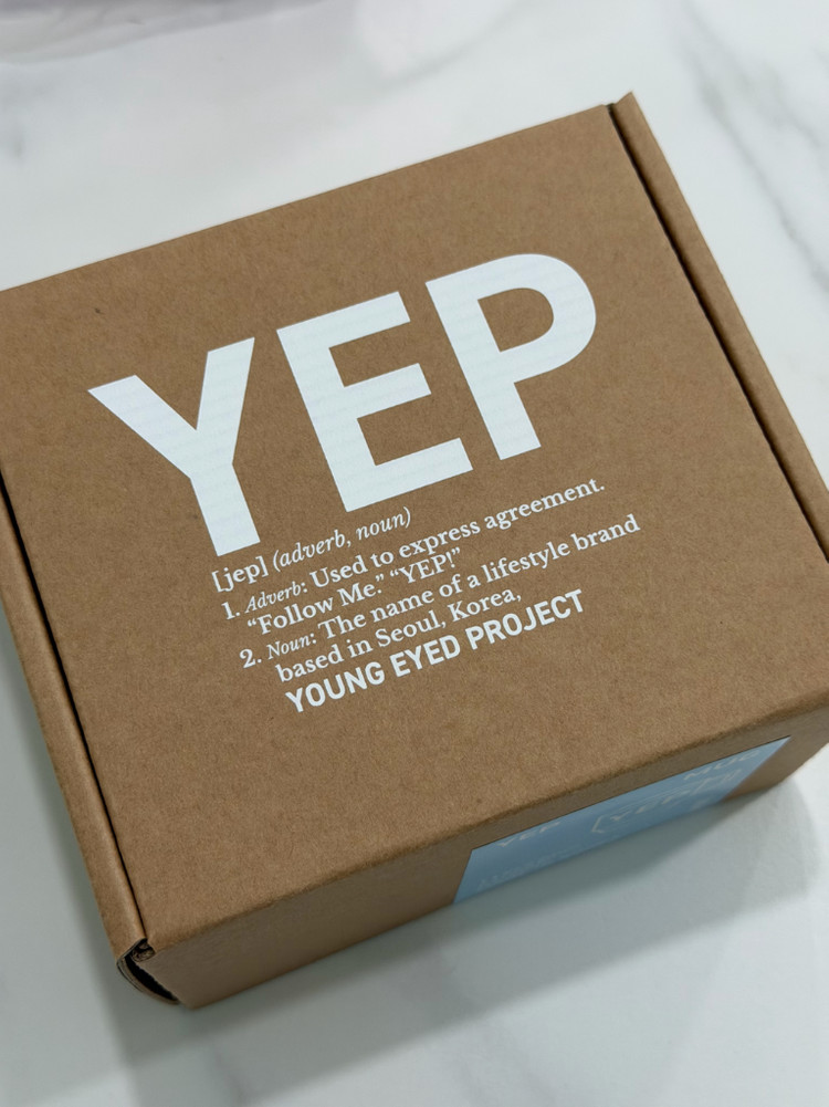 영아이드프로젝트 YEP 베이직 머그컵 하늘색 새상품--1