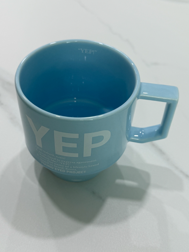 영아이드프로젝트 YEP 베이직 머그컵 하늘색 새상품--3