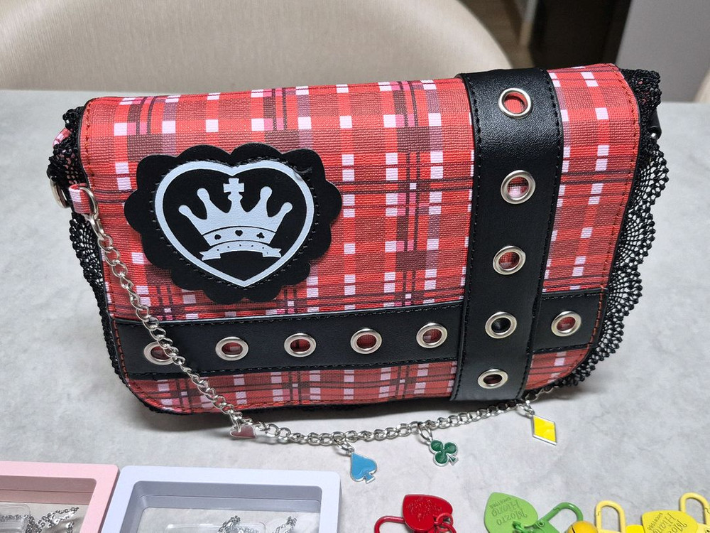 캐릭캐릭체인지 험프티록 덤프티키 목걸이 아무 가방 수호알 키링 캐캐체 이미지