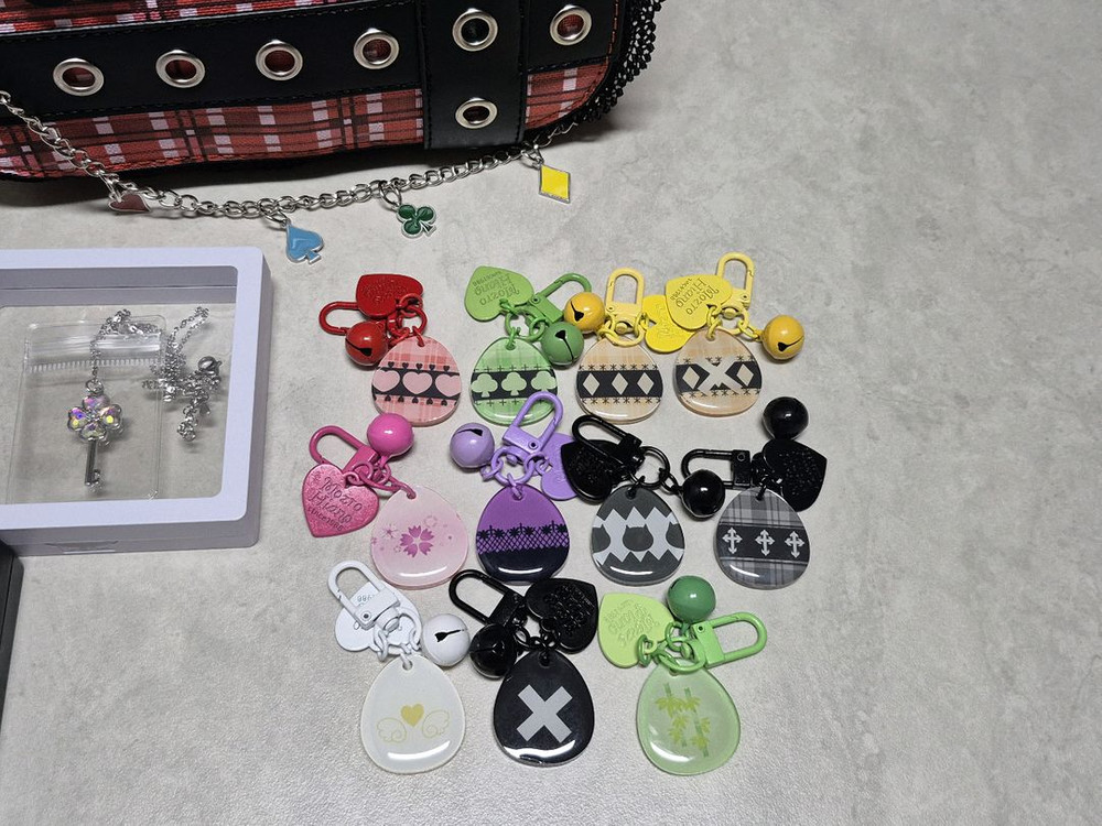 캐릭캐릭체인지 험프티록 덤프티키 목걸이 아무 가방 수호알 키링 캐캐체 이미지