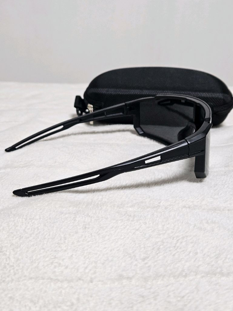 (새것)블랙 사이클고글 스포츠안경 눈안부심 런닝선글라스 가볍고 편한 착용감 이미지