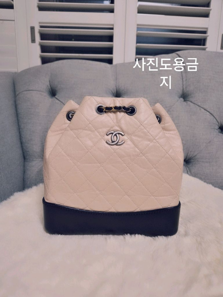 (정품)샤넬 가브리엘백팩 스몰 베이지 /내장칩(주말동안 가격내림) 이미지