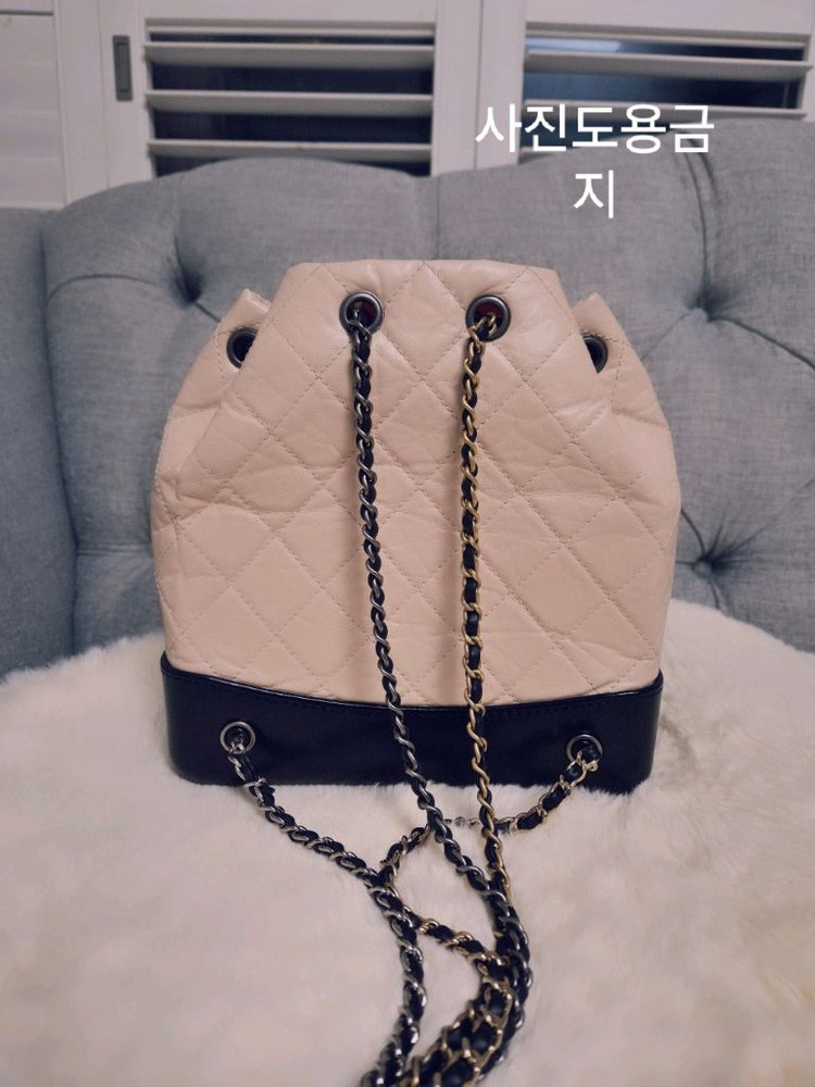 (정품)샤넬 가브리엘백팩 스몰 베이지 /내장칩(주말동안 가격내림) 이미지