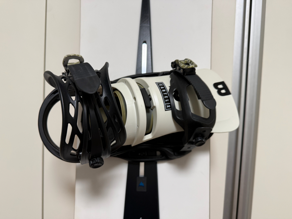 스노우보드 버튼 데크 카르텔 엑스 더블보아 부츠 판매합니다--2