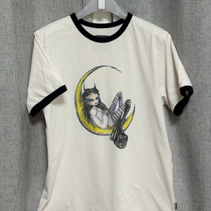 택포) 정품) 헤븐 바이 마크제이콥스 로고 티셔츠 (컨디션 최상))