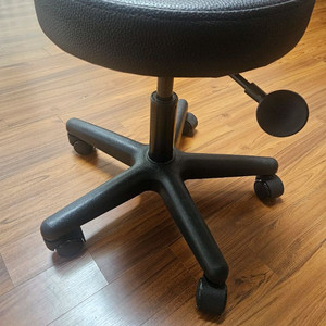 피부미용의자 이미지