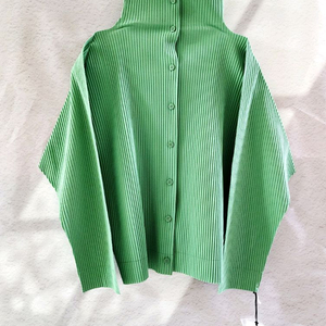 이세이미야케 미 가디건