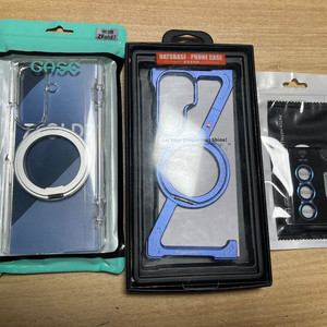 폴드7 케이스 2개 + 카메라필름 1개 팝니다