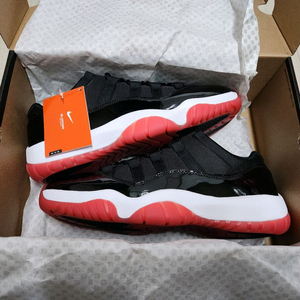 조던 11 레트로 로우 브레드 270 이미지