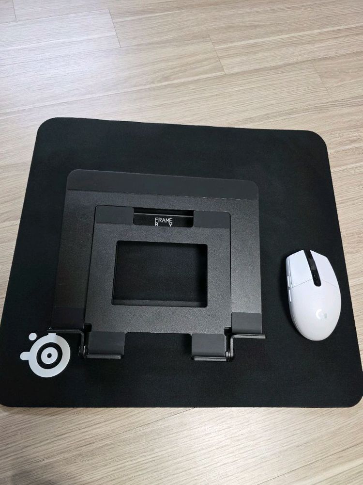 신품급 HP 오멘16 게이밍 노트북 QHD R7 7840hs 32램--5