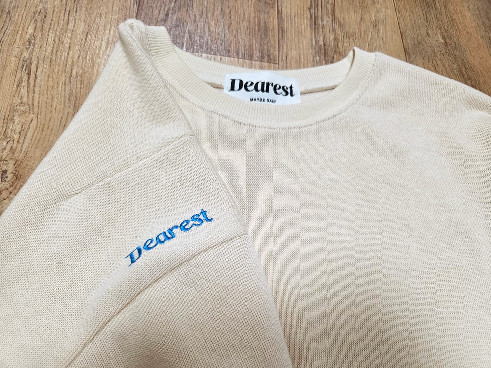 메이비베이비(MAYBEBABY) 디어리스트 hear 맨투맨티 프리사이즈 새상품--4