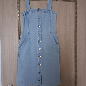 한섬 클럽모나코 연청 데님 멜빵 원피스