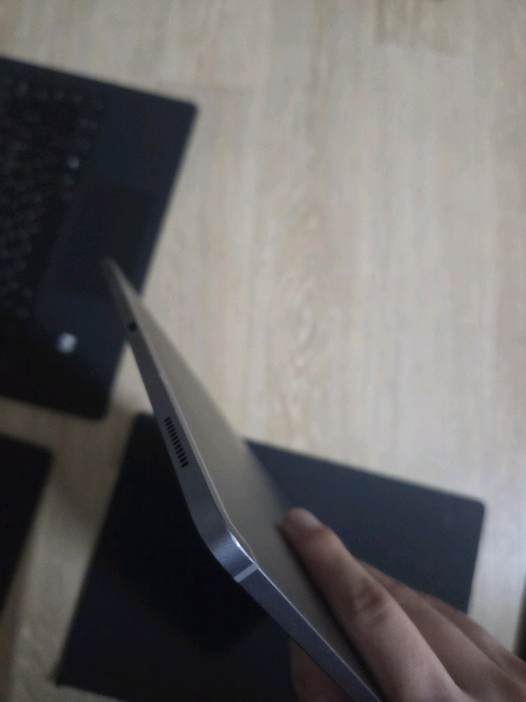 갤럭시탭s10울트라 + 정품 키보드케이스 + 정품 북커버케이스--7