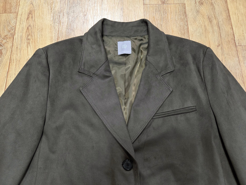 글로우앤님프(GLOW AND NYMPH) 스웨이드 자켓 프리사이즈--4